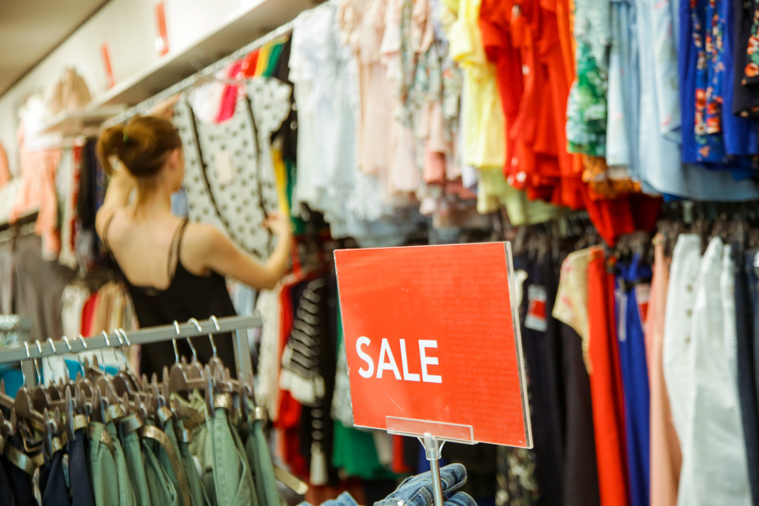 Sale shops ru. Fashion sale магазин. Clothes on sale. Строй одежда магазин. Ethical clothes.